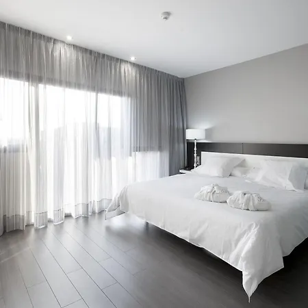 Hotel Masmonzon Hotel 4*