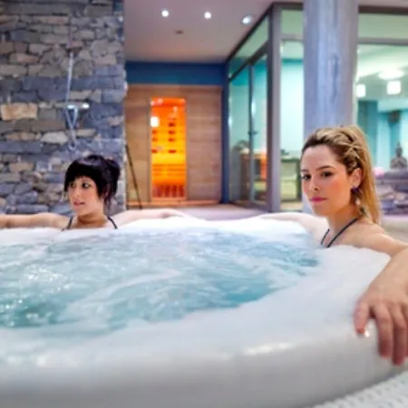 Masmonzon Hotel 4*