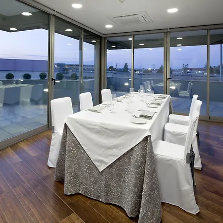 Masmonzon Hotell Monzón