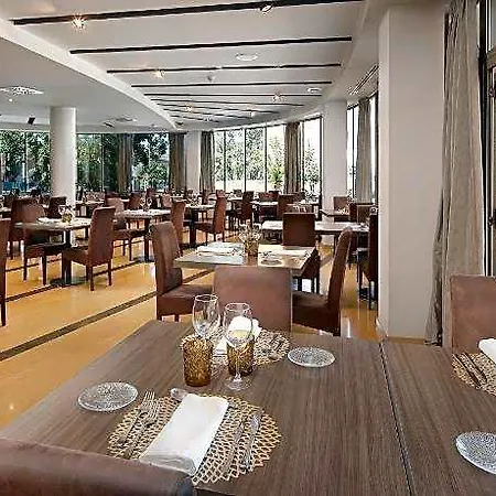 Hotel Masmonzon 4*