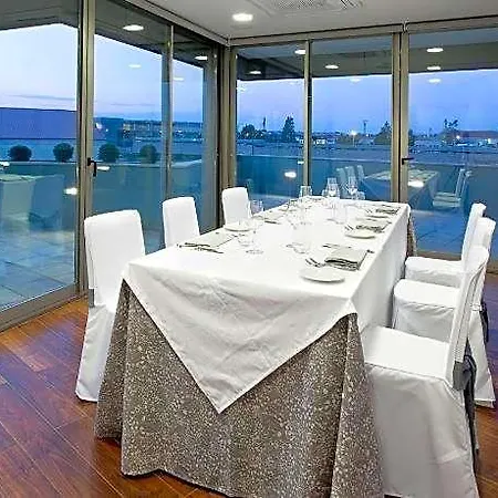 Hotel Masmonzon Hotel 4*