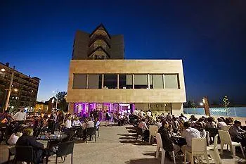Hotel Masmonzon Monzon