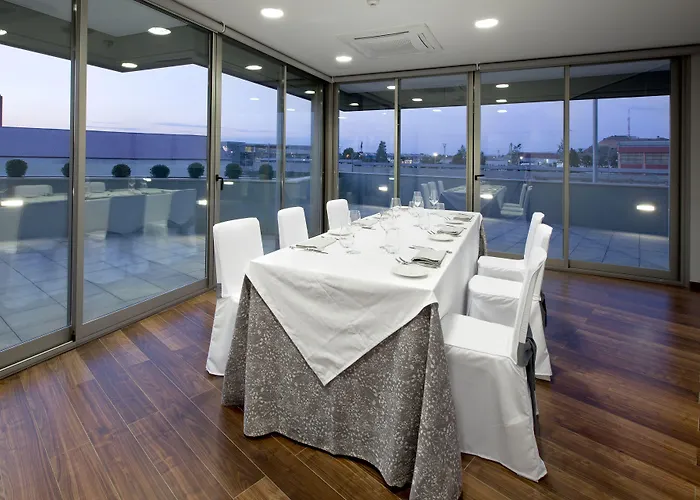 Masmonzon Hotel Monzón